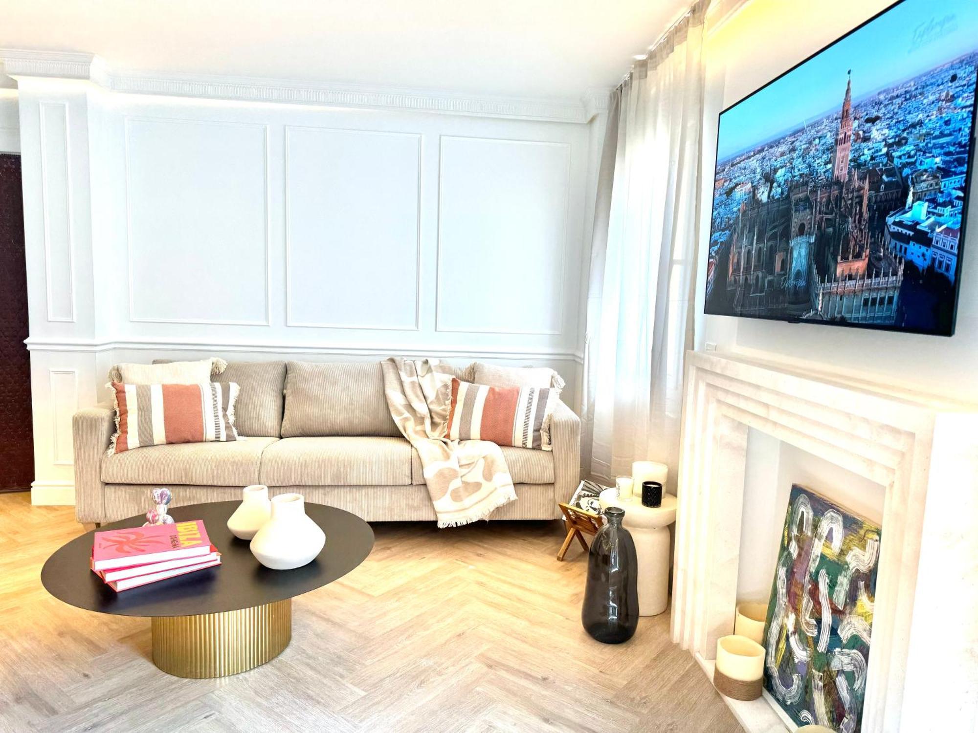 Luxury Cathedral Views In Appartamento *