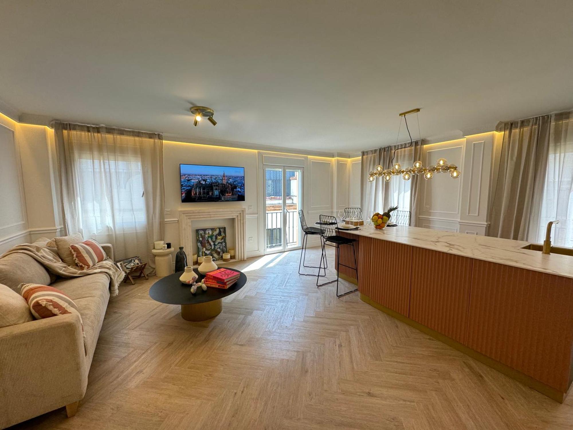 Luxury Cathedral Views In Appartamento
